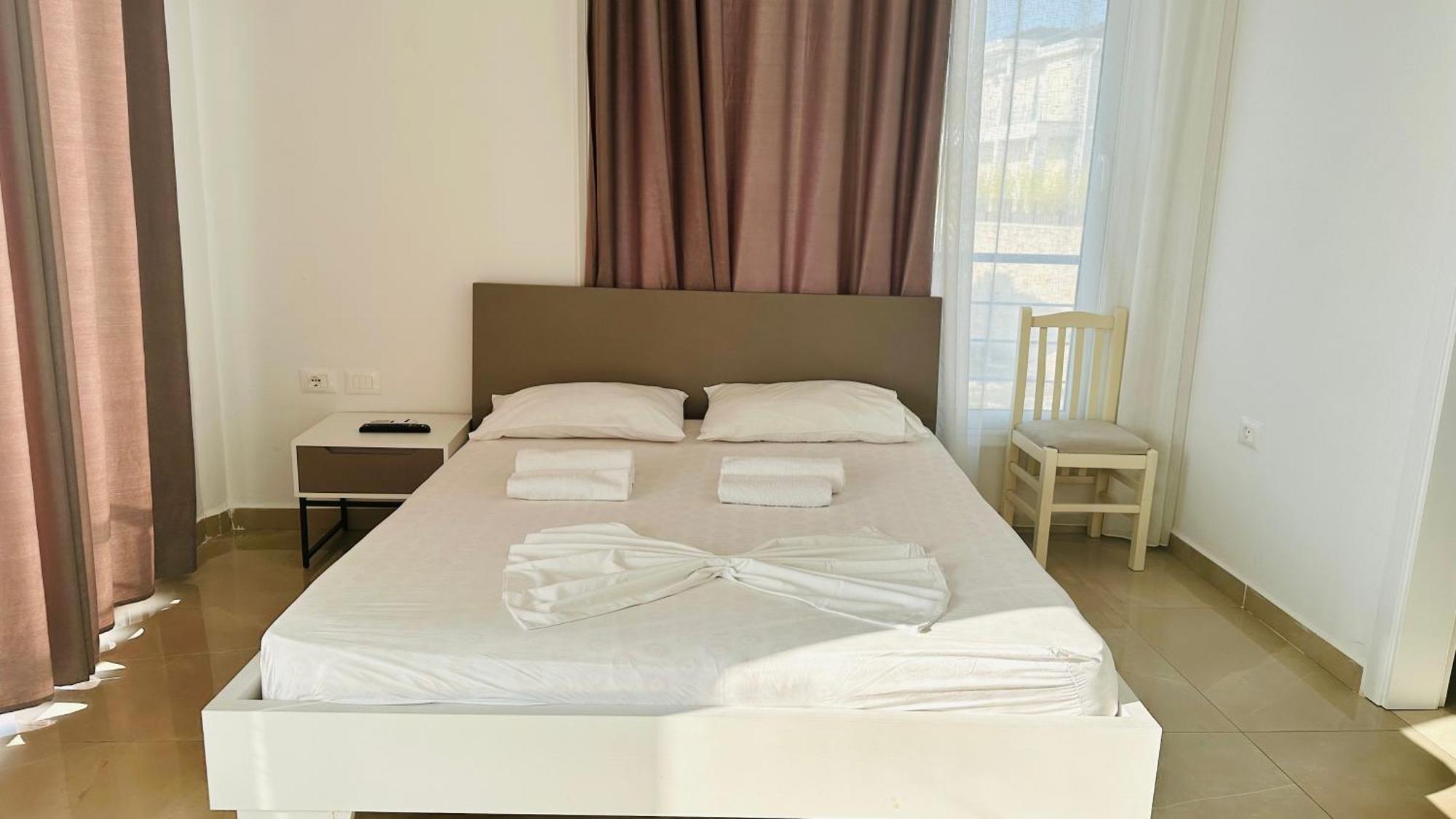 Jico Travel - Villa Colombo Vlorë Eksteriør bilde